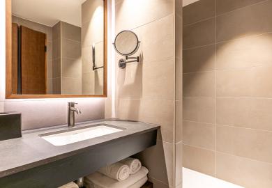 Le Bellune - Bathroom