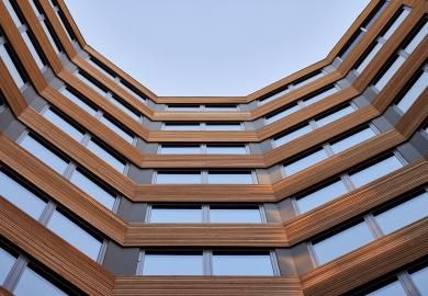 Le Bellune - Facade Patio