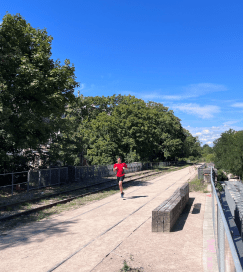Le Bellune Hotel Paris - Petite ceinture footing active walking